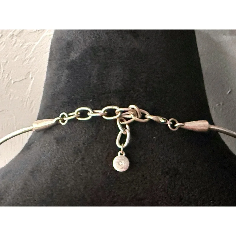 C1946 Mixed Metal Torque Choker Necklace Gold‎ Silver Tone Beaded Circle Pendant